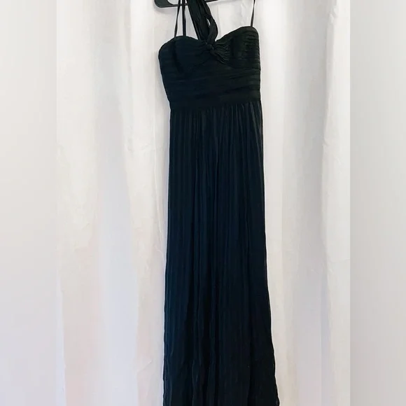 BCBGMaxAzria | Dresses | Bcbg Black Formal Floor Length Dress Size 4p |  Poshmark
